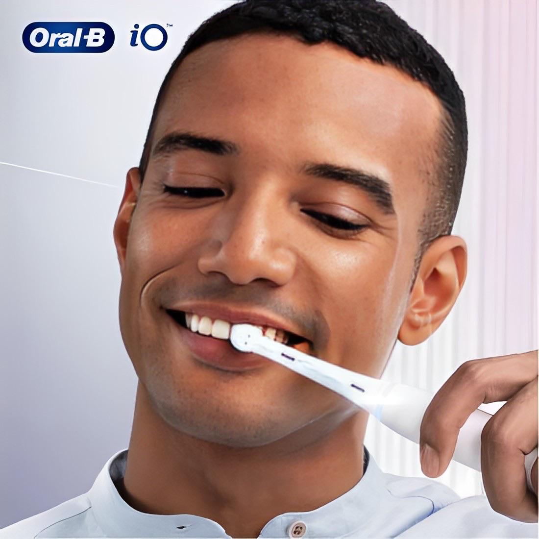 Oral-B io Gentle Care Zwarte Opzetborstels 2 stuks